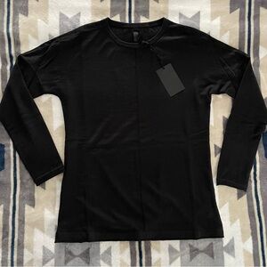 Nike Every Stitch Considered Women’s Double Layered Wool long sleeve Size Small